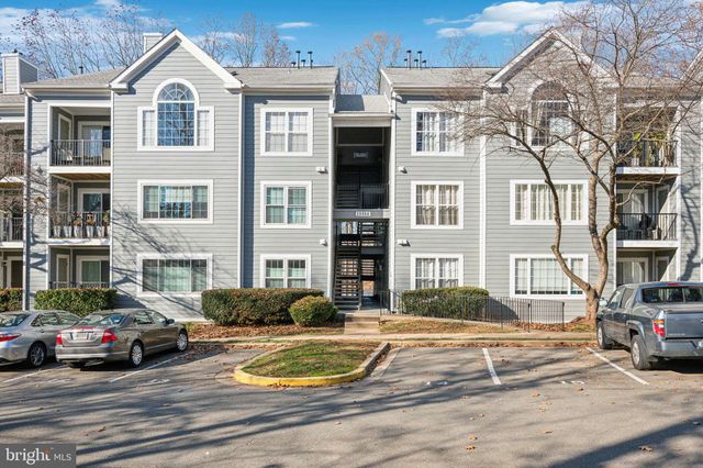 $360,000 | 20404 Shore Harbour Drive, Unit 3J | Germantown