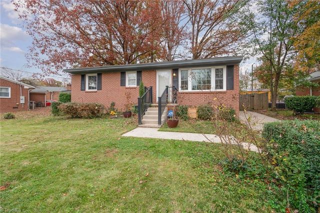 $190,000 | 1814 Woodmere Drive | Woodmere Park