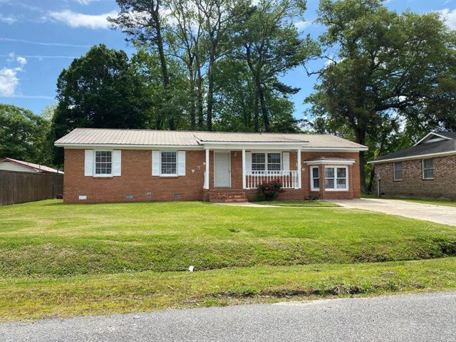 $1,950 | 106 Hickory Lane