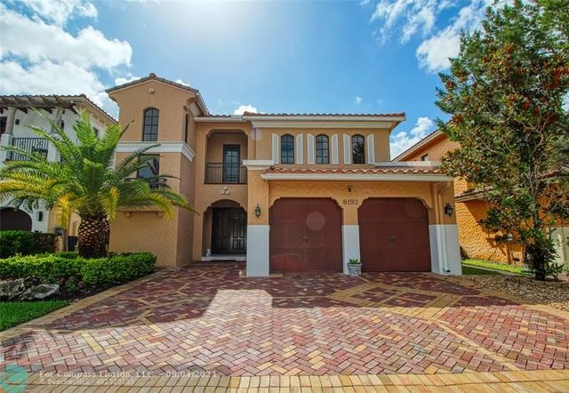 $1,424,900 | 8192 Canopy Terrace | Parkland Golf and Country Club