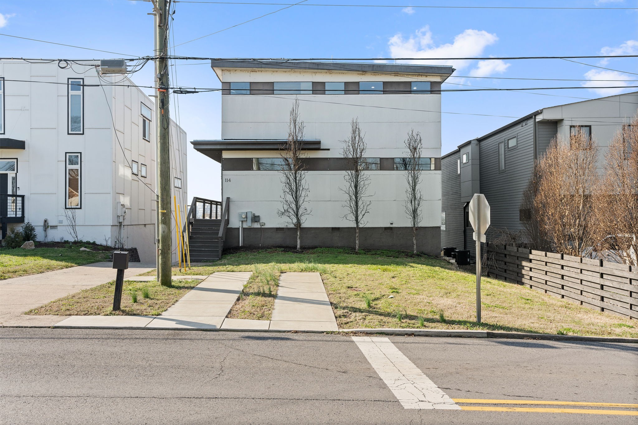 a backyard of a building