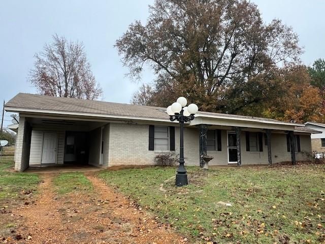 $199,900 | 4565 Pine Mill Road | Paris