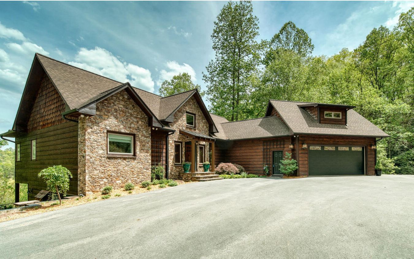 133 Grand Laurel, Brasstown, NC 28902 | Compass