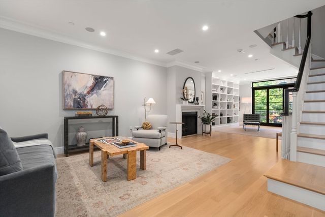 $4,595,000 | 103 Warren Avenue | South End