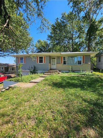 $225,000 | 3837 Maplewood Drive | St. Joseph