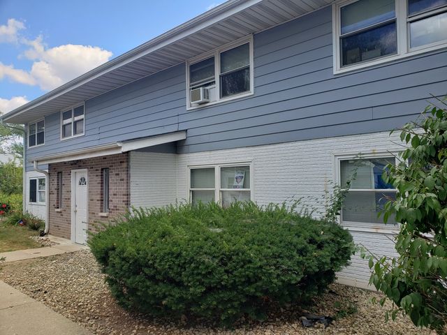 $1,450 | 1315 Argo Lane, Unit 4 | Lockport Township - Will County