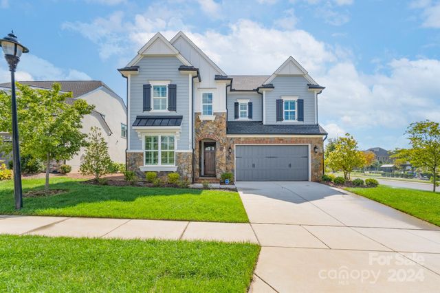 $990,000 | 1012 Thatcher Way | Fort Mill