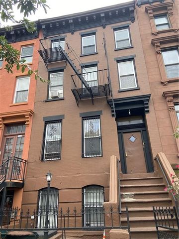 $2,200,000 | 152 Putnam Avenue, Unit 4 | Bedford-Stuyvesant