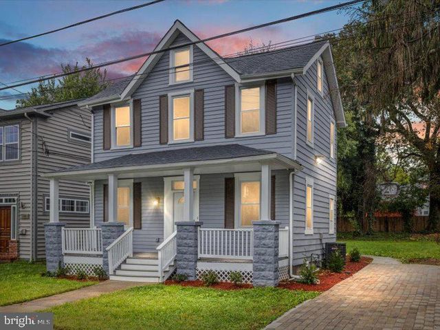 $465,000 | 3501 Taylor Street | Brentwood