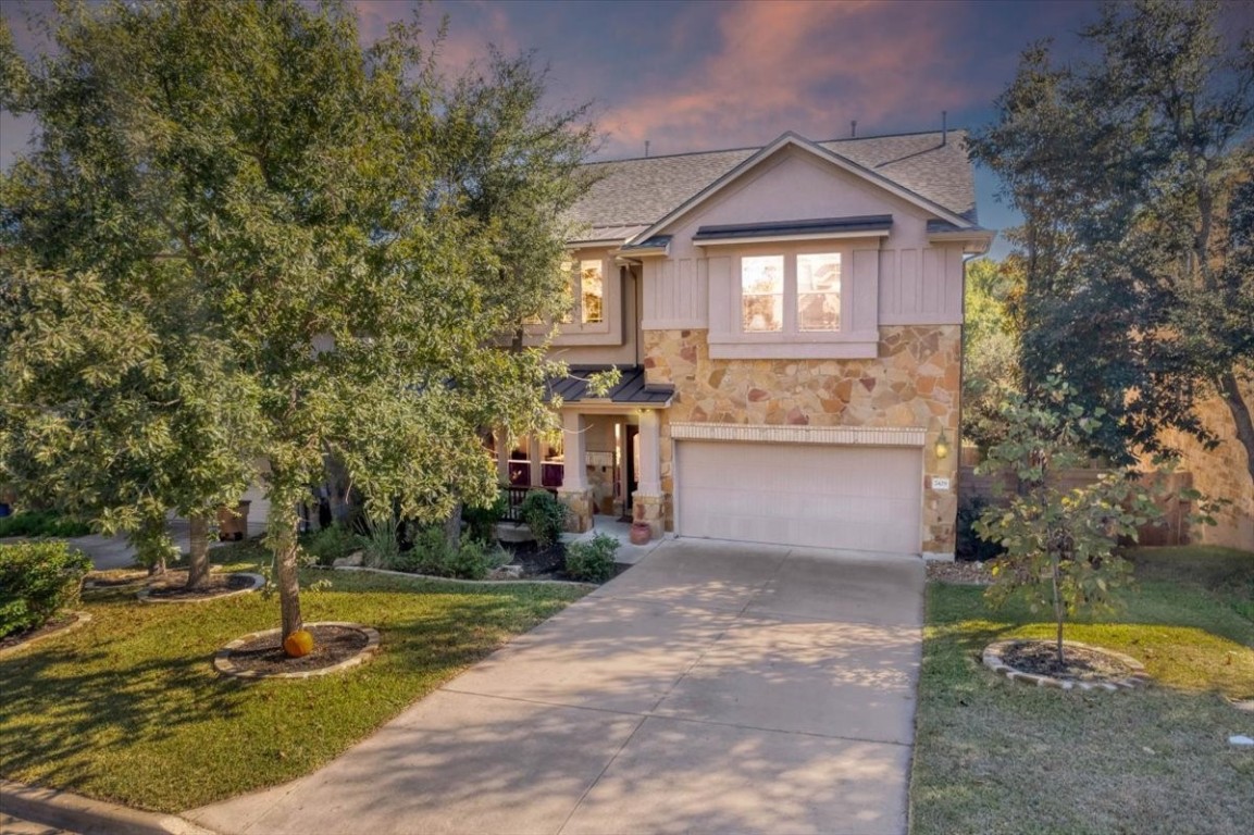 Welcome to the wonderful neighborhood of Lantana! Come see this beautiful home with a floorplan that flows excellently in this truly spectacular community.