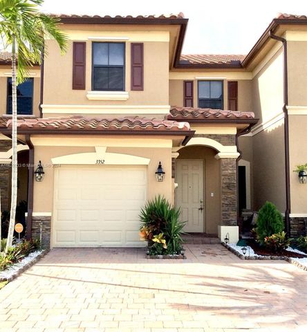 $569,000 | 3352 West 91st Terrace | Hialeah