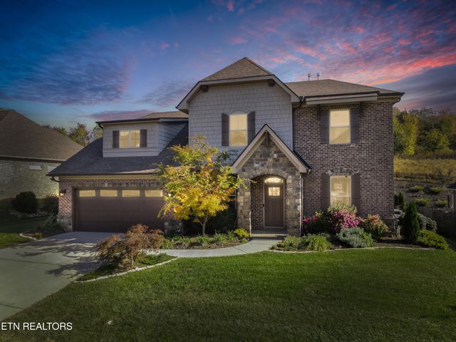 $810,000 | 11838 Lakehurst Lane | Sheffield