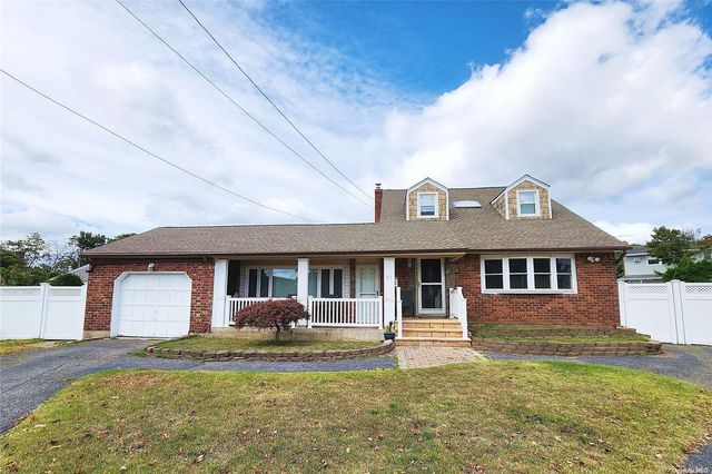 $948,888 | 10 Victor Court | Hicksville