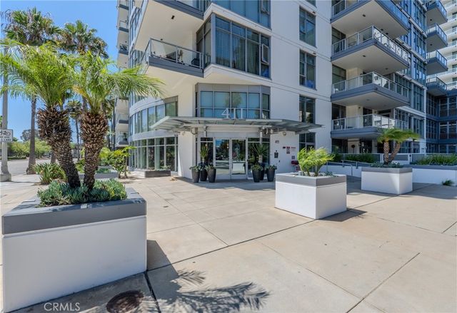 $825,000 | 411 West Seaside Way, Unit 204 | Downtown Long Beach