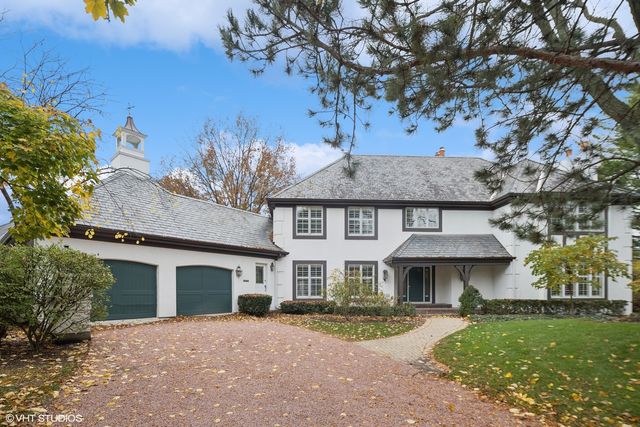 $1,899,000 | 1604 Burr Ridge Club | Burr Ridge