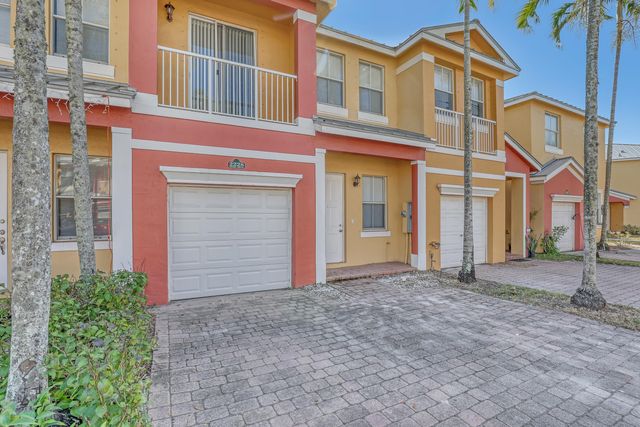 $329,900 | 2228 Shoma Drive | Royal Palm Beach