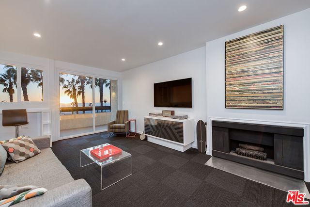 $5,300 | 2221 Ocean Avenue, Unit 205 | Santa Monica