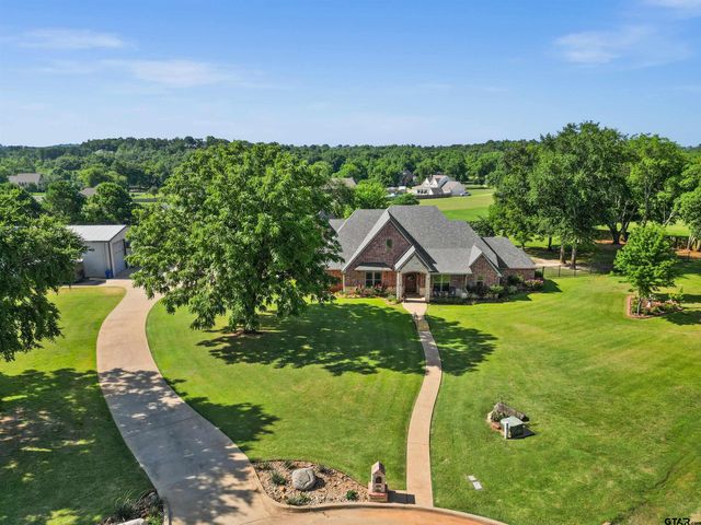 $925,000 | 107 Windswept Drive | Pecan Valley Ranch