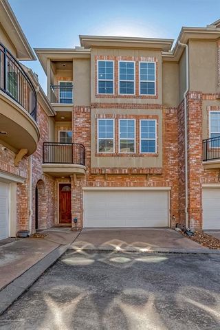 $2,628 | 4 Versante Court | Versante Champions