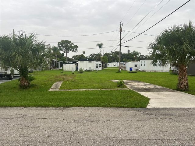 $58,000 | 5400 Southeast Jack Avenue, Unit K5 | Port Salerno