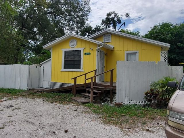 $309,999 | 807 East Mcewen Avenue | North Tampa