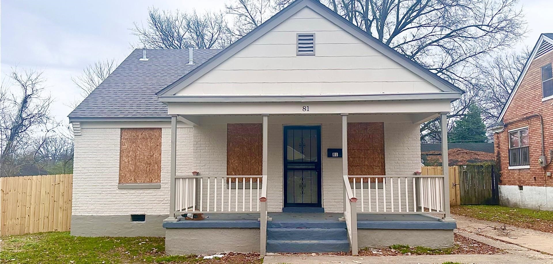 Bungalow-style home with a porch