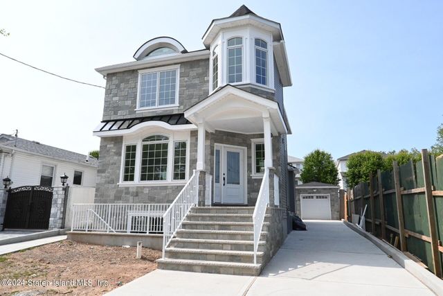 $1,249,999 | 31 West Terrace | Huguenot