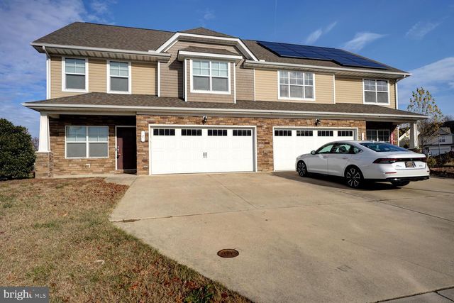 $2,600 | 2 Mer Way | Dover