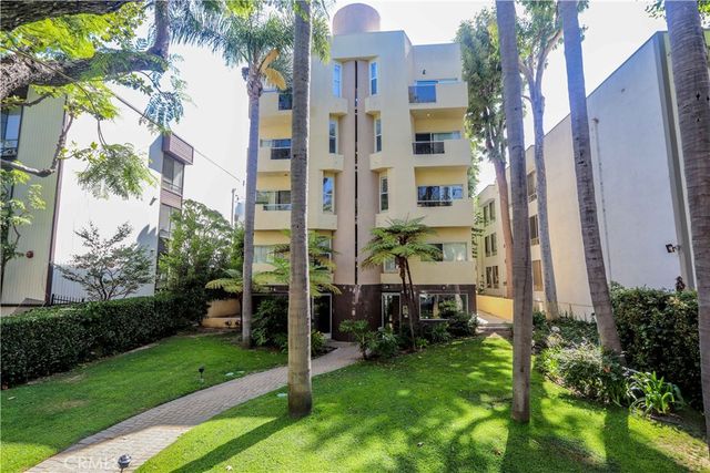 $4,900 | 410 North Oakhurst Drive, Unit 101 | Beverly Center-Miracle Mile