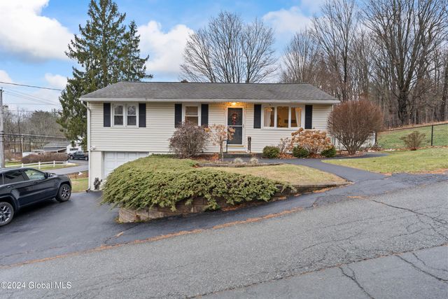 $295,000 | 1602 Spring Avenue | Poestenkill