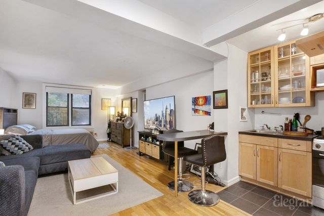 $2,700 | 229 East 28th Street, Unit 2G | Kips Bay