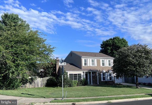 $660,000 | 1638 Hiddenbrook Drive | Kingston Chase