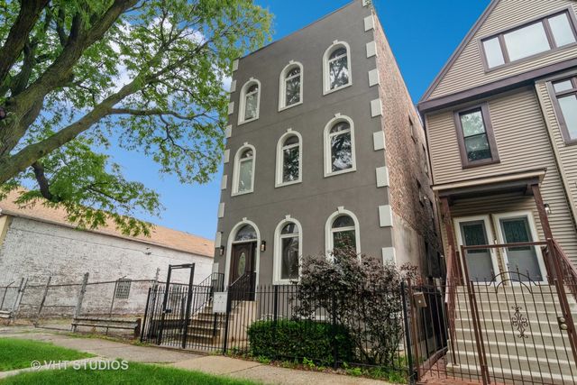 $250,000 | 4737 South Wabash Avenue, Unit 2 | Bronzeville