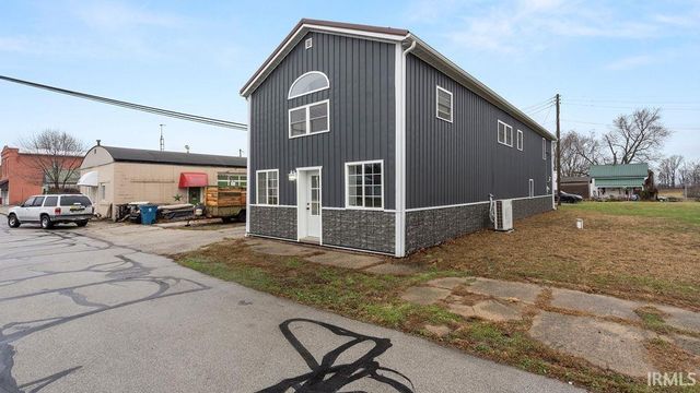 $199,900 | 260 East Commerce Street | Macy