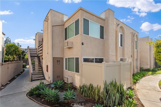 $580,000 | 212 South Kraemer Boulevard, Unit 610 | Placentia