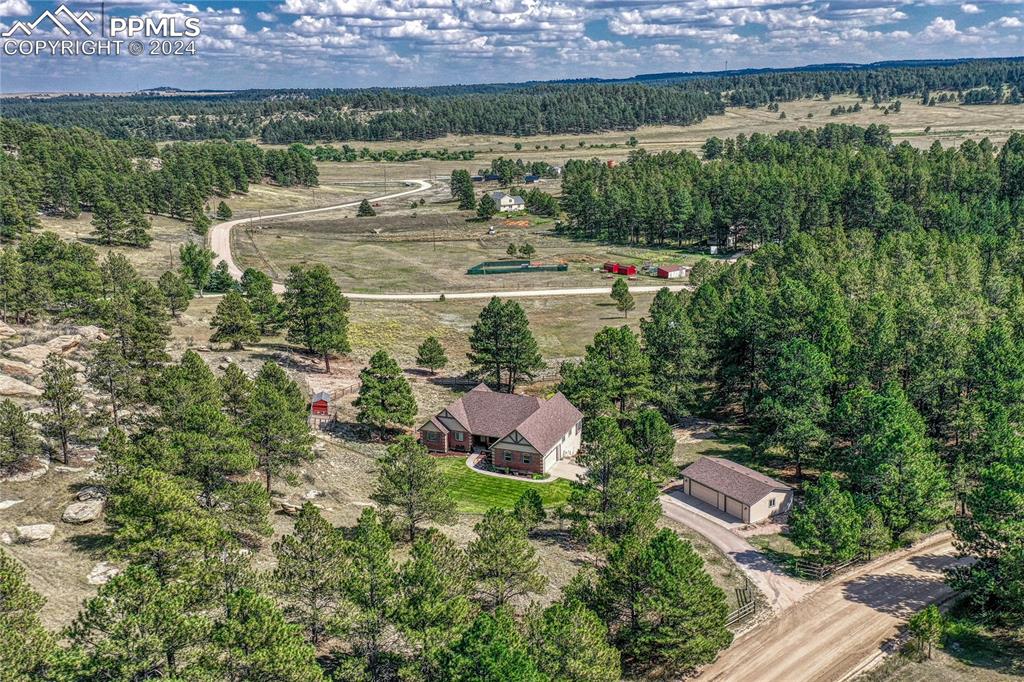 an aerial view of multiple house