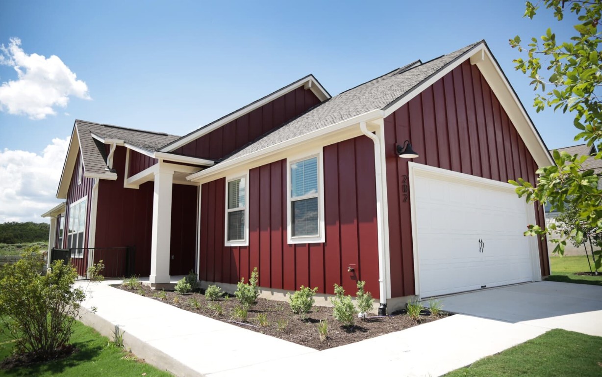 a front view of house with yard