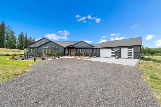 $1,075,000 | 32611 North Elk Chattaroy Road