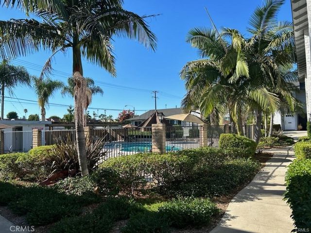 $724,900 | 1305 Cameo Lane | Fullerton