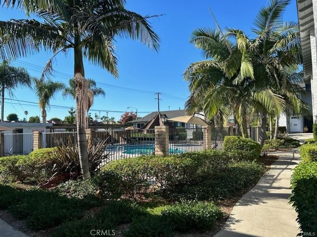 $724,900 | 1305 Cameo Lane | Fullerton