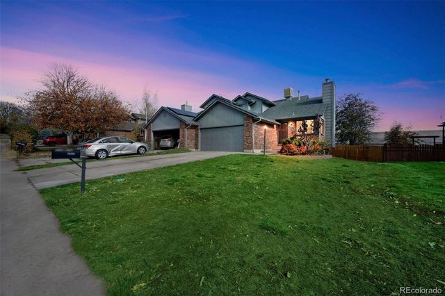 $589,000 | 2060 Yarrow Street | Morse Park