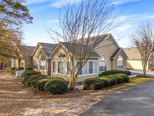 $250,000 | 2191 Rockbridge Road | Villas at Stone Mountain