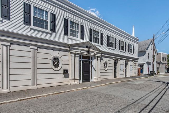 $1,975,000 | 7-11 Wallis Street | Downtown Beverly