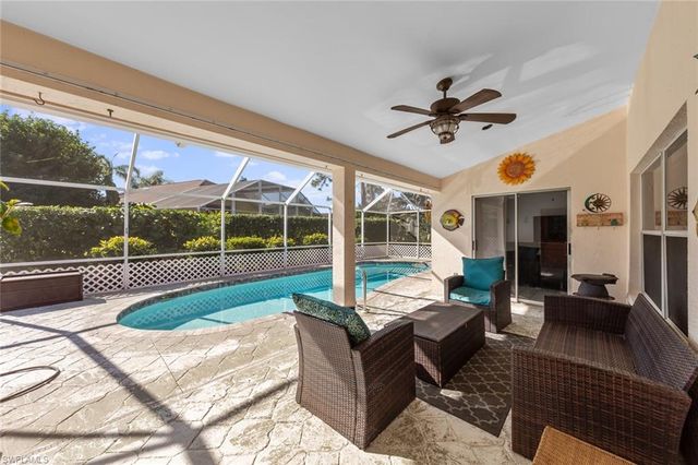 $525,000 | 22022 Seashore Circle | Estero