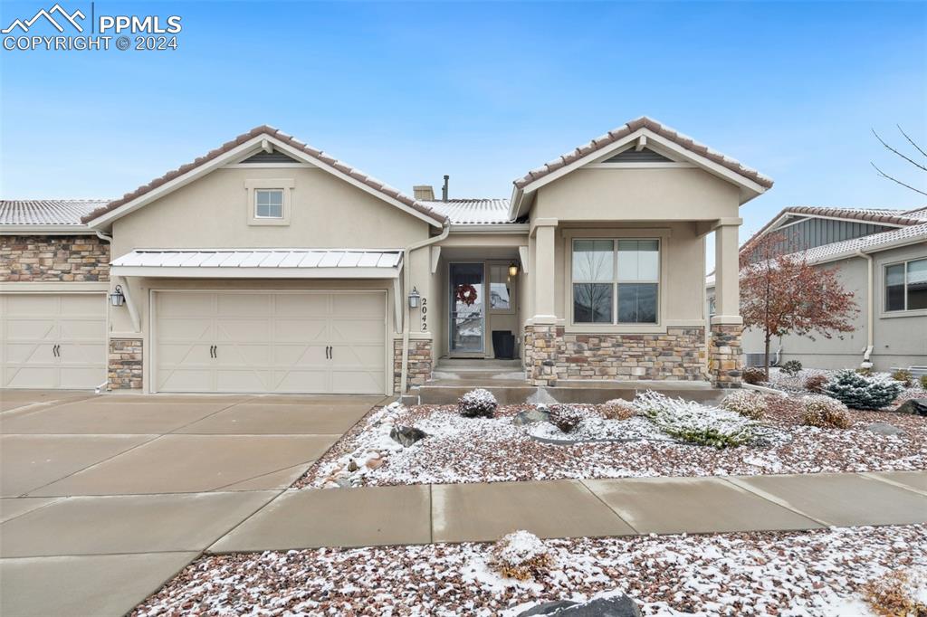 Stunning Patio Home Located in Flying Horse!