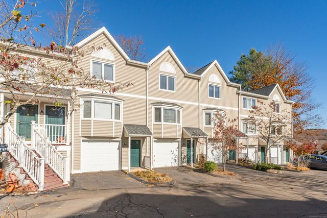 $250,000 | 2838 Whitney Avenue, Unit 4 | Hamden