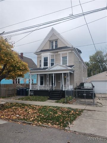 $219,900 | 317 Plymouth Avenue | West Side