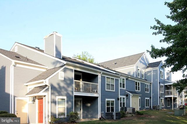 $2,100 | 5834 Orchard Hill Court, Unit 5834 | Centreville