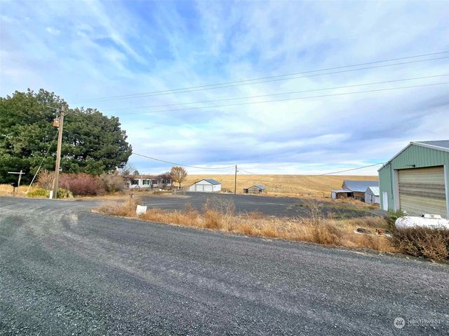 $310,000 | 1399 North Wahl Road