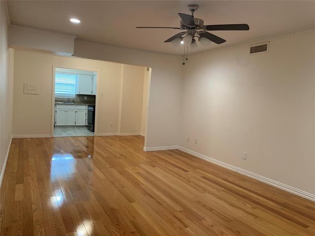 $1,550 | 5818 East University Boulevard, Unit 233 | Dallas